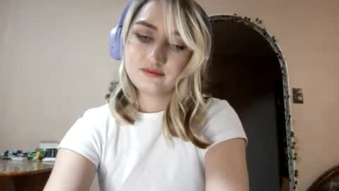 Ann online show from 11-03-25, 10:27