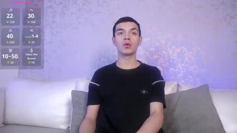 Snapshot of lawford_mike chatting on 09-10-25, 05:40 Mike online show from 09-10-25, 05:40