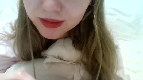layannalea online show from 12-09-24, 07:17