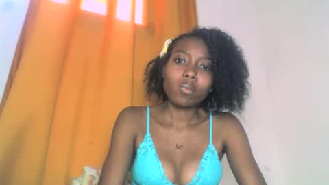 Snapshot of layannek chatting on 10-10-25, 08:13 layannek online show from 10-10-25, 08:13