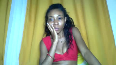 layannek online show from 11-25-25, 06:52