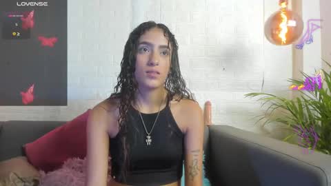 Layla online show from 12-14-24, 01:28