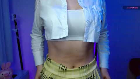 Layla online show from 02-23-25, 01:10