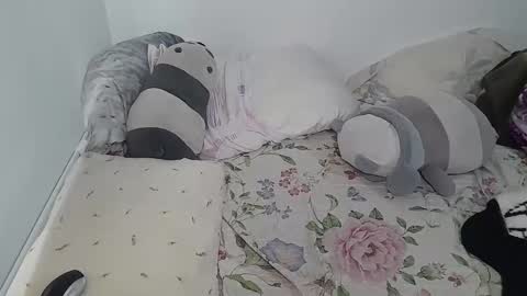 Layla online show from 03-21-26, 10:35