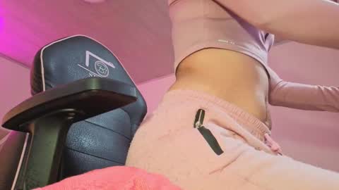 laylafoxy_tay online show from 11-06-25, 03:18