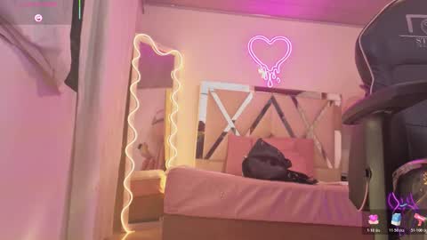 laylafoxy_tay online show from 11-19-25, 03:28