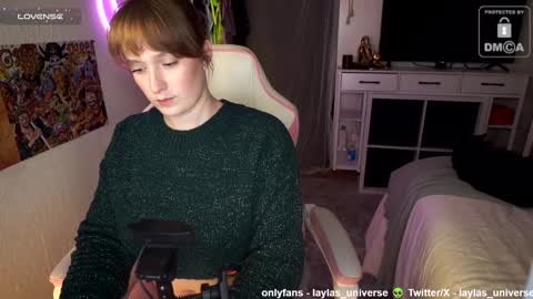 Layla Universe online show from 12-29-24, 04:16