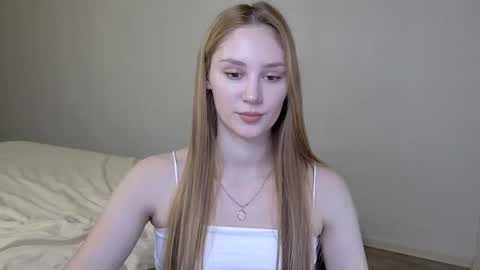 Snapshot of laylla001 chatting on 01-16-25, 07:28 Laylla001 online show from 01-16-25, 07:28