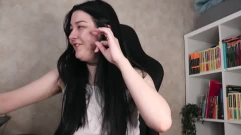 Snapshot of lazynut chatting on 02-14-26, 03:47 Lisa online show from 02-14-26, 03:47