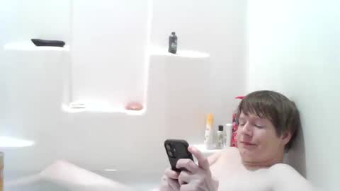 Snapshot of lcd86 chatting on 11-18-25, 03:56 lcd86 online show from 11-18-25, 03:56