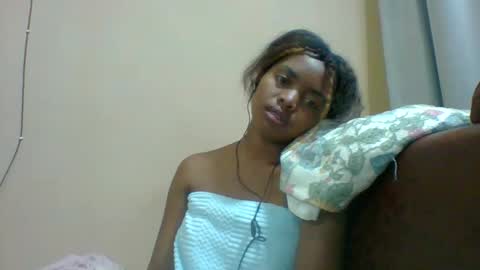 lea96546 online show from 11-05-25, 06:24