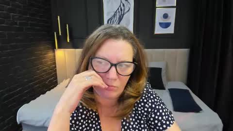 Lea online show from 01-31-26, 07:11