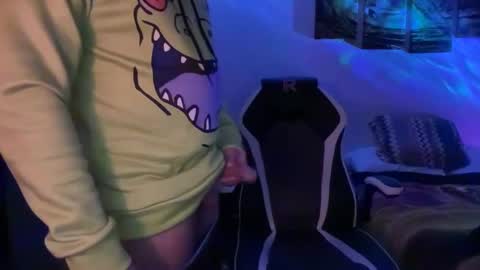 leafar_volkov online show from 12-05-24, 03:48