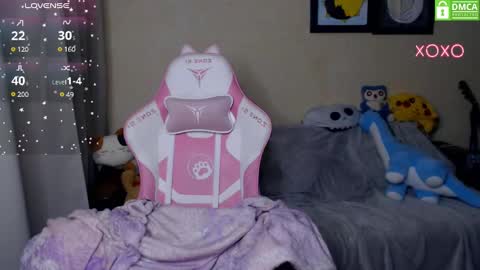 Leah  Gotty online show from 01-21-25, 03:26