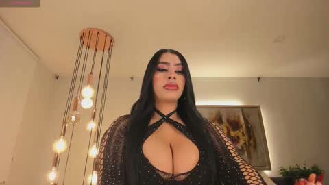 Snapshot of leahlombardi_ chatting on 10-05-25, 03:05 leahlombardi_ online show from 10-05-25, 03:05