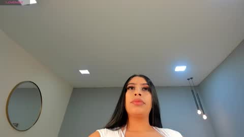 Snapshot of leahlombardi_ chatting on 10-19-25, 03:07 leahlombardi_ online show from 10-19-25, 03:07