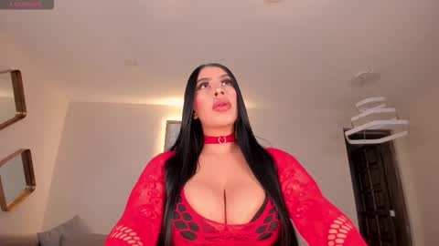 Snapshot of leahlombardi_ chatting on 11-11-25, 03:39 leahlombardi_ online show from 11-11-25, 03:39