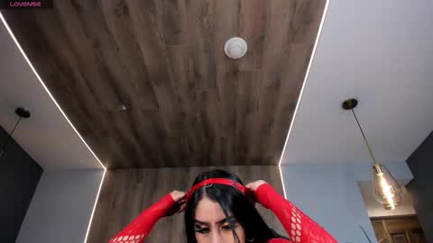 Snapshot of leahlombardi_ chatting on 11-30-25, 03:21 leahlombardi_ online show from 11-30-25, 03:21