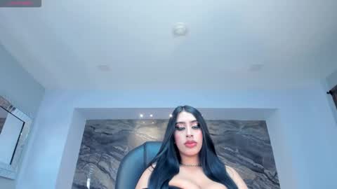 leahlombardi_ online show from 12-20-25, 03:13