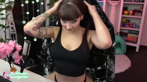 Leah online show from 03-01-26, 08:44