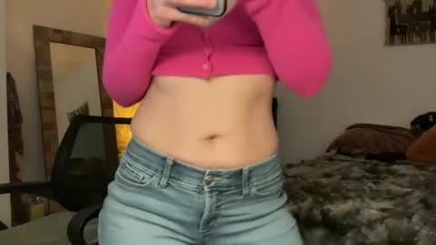 Snapshot of leahsparkles chatting on 11-29-25, 05:27 Leah Sparkles online show from 11-29-25, 05:27