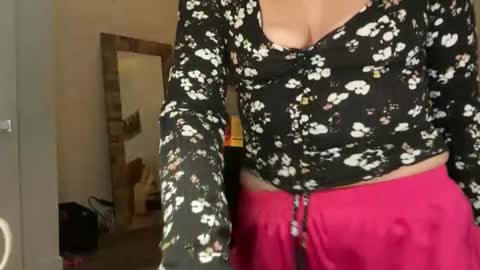 Leah Sparkles online show from 01-11-26, 07:13