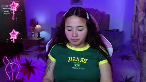 Snapshot of leakitten_ chatting on 09-11-25, 10:21 leakitten_ online show from 09-11-25, 10:21