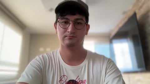 Alex online show from 04-19-26, 09:50