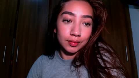 Snapshot of leanaalhub chatting on 09-17-25, 03:19 leanaalhub online show from 09-17-25, 03:19