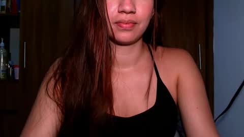 Snapshot of leanaalhub chatting on 10-07-25, 05:15 leanaalhub online show from 10-07-25, 05:15