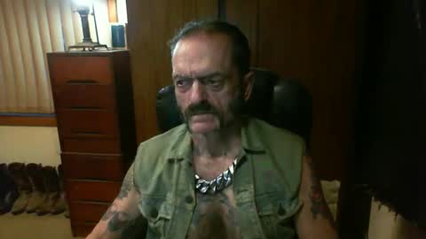leathergreaser online show from 02-24-25, 08:38