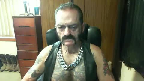 leathergreaser online show from 02-26-25, 10:53