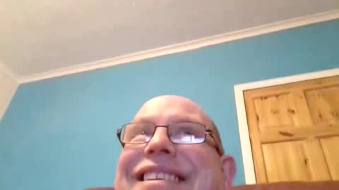 leatherpants68 online show from 01-07-26, 06:43