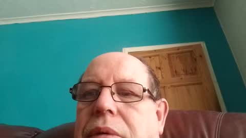 leatherpants68 online show from 04-06-26, 02:51