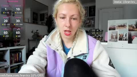 Snapshot of leavixx chatting on 03-11-25, 05:13 LeaVixx online show from 03-11-25, 05:13