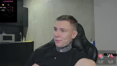 Snapshot of lechery_boy chatting on 12-16-24, 04:34 Lechery boy online show from 12-16-24, 04:34