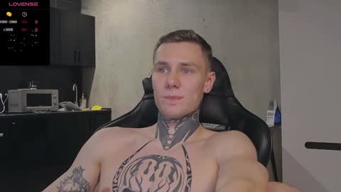 Snapshot of lechery_boy chatting on 12-17-24, 11:49 Lechery boy online show from 12-17-24, 11:49