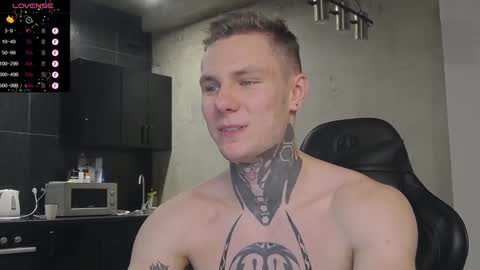 Snapshot of lechery_boy chatting on 12-19-24, 03:30 Lechery boy online show from 12-19-24, 03:30