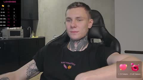 Snapshot of lechery_boy chatting on 12-21-24, 01:32 Lechery boy online show from 12-21-24, 01:32