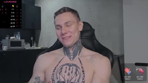 Snapshot of lechery_boy chatting on 12-24-24, 03:16 Lechery boy online show from 12-24-24, 03:16