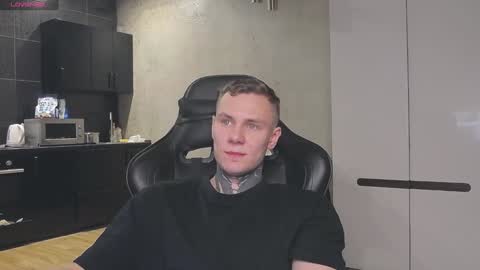 Snapshot of lechery_boy chatting on 01-14-25, 01:28 Lechery boy online show from 01-14-25, 01:28