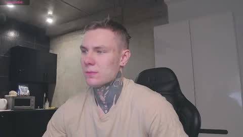 Snapshot of lechery_boy chatting on 01-21-25, 07:26 Lechery boy online show from 01-21-25, 07:26