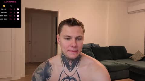 Snapshot of lechery_boy chatting on 09-14-25, 05:45 Lechery boy online show from 09-14-25, 05:45