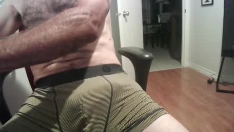 LeDoc  online show from 10-07-25, 01:36