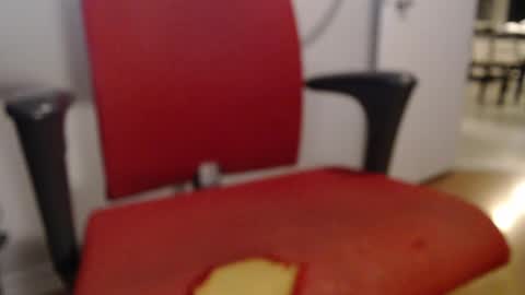 LeDoc  online show from 04-23-26, 02:46