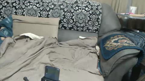 Snapshot of ledy_boss chatting on 01-10-25, 12:58 Maria online show from 01-10-25, 12:58