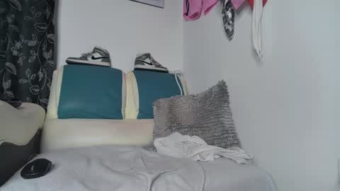 leenar_key online show from 02-05-25, 06:59