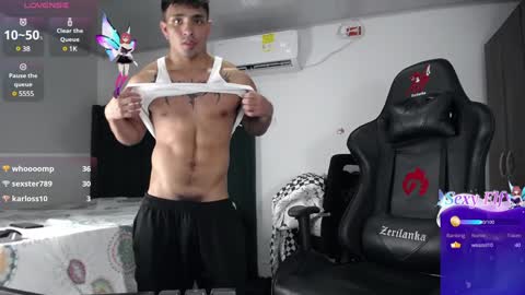  Lei  online show from 12-19-24, 02:01