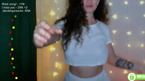 hey Im Leia and I love rock  online show from 03-22-26, 08:23