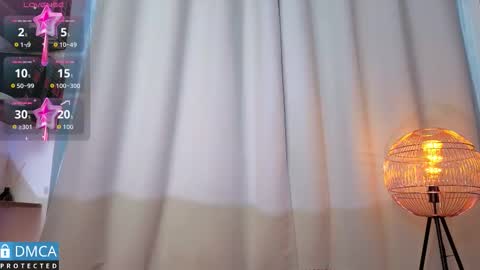 Snapshot of leidy_morales_ chatting on 10-14-25, 11:00 Leidy online show from 10-14-25, 11:00